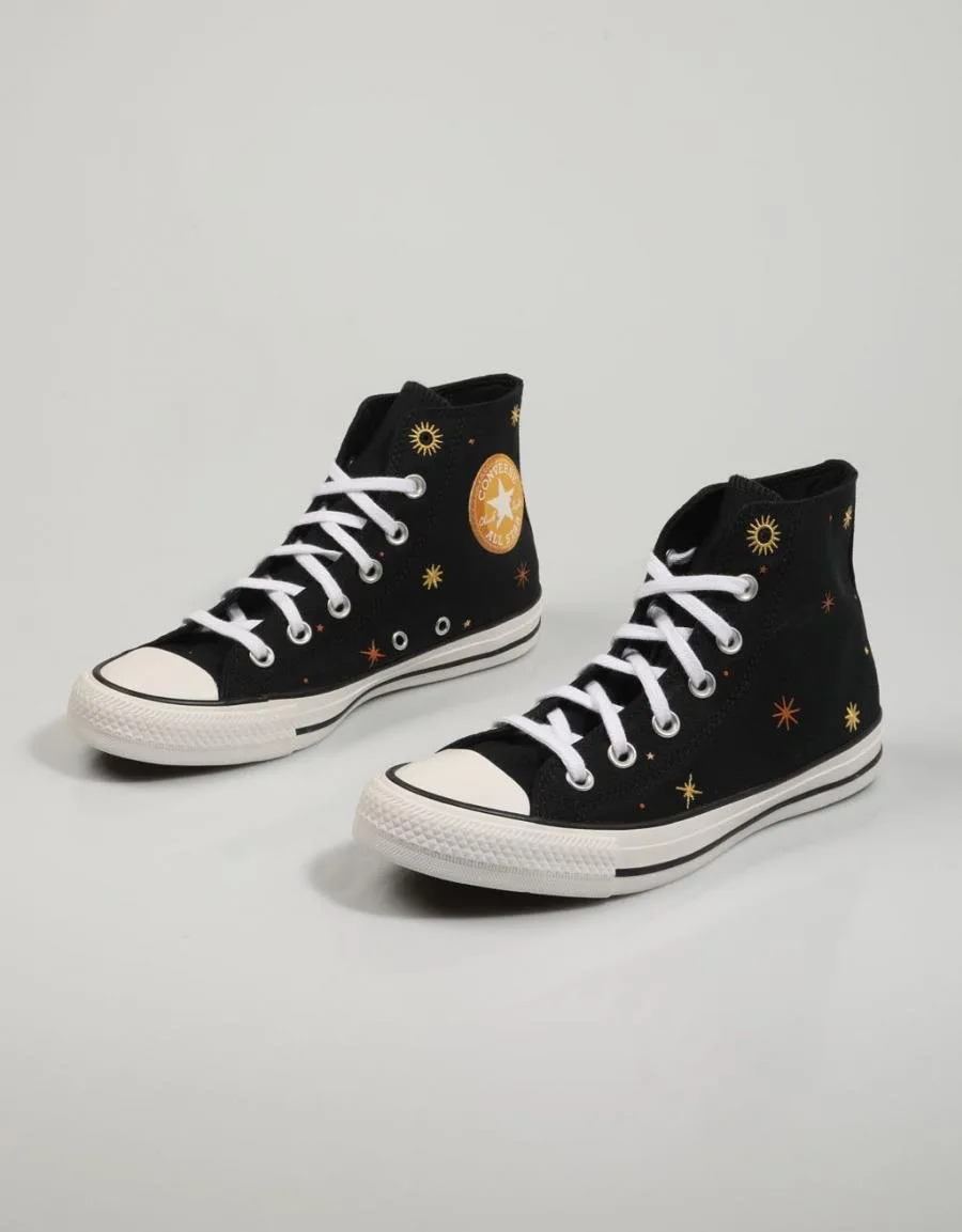  baskets CONVERSE Chuck en Noir 81801