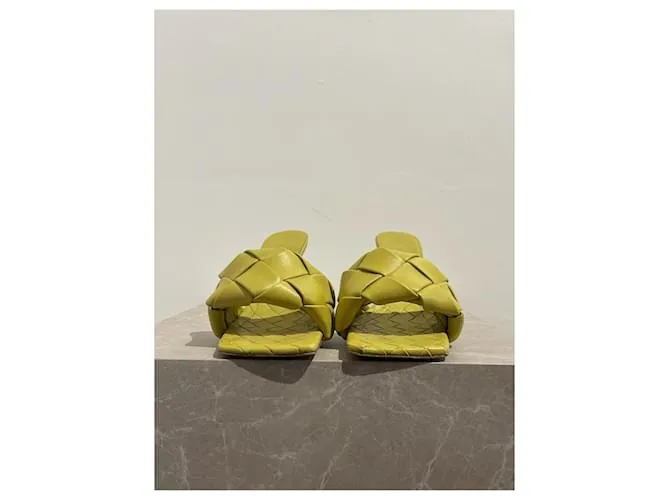 BOTTEGA VENETA Sandalias T.EU 40 Cuero Verde 