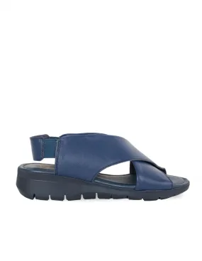 Sandalias Piel Tiras Cruzadas Azules PERA LIMONERA